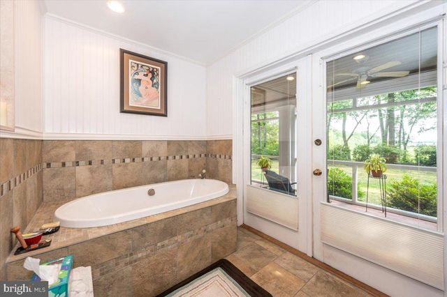 12124 PALISADES DR, Dunkirk, MD 20754