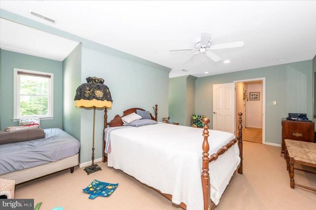 12124 PALISADES DR, Dunkirk, MD 20754
