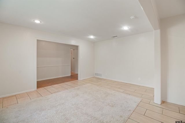1112 Pollard Dr., Tyler, TX 75701