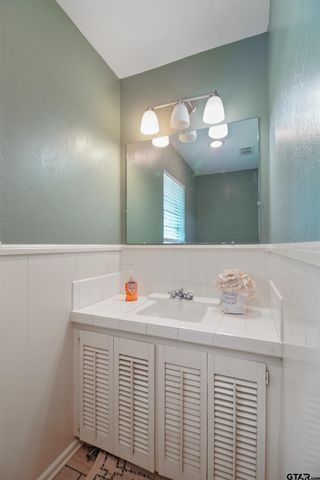 1112 Pollard Dr., Tyler, TX 75701