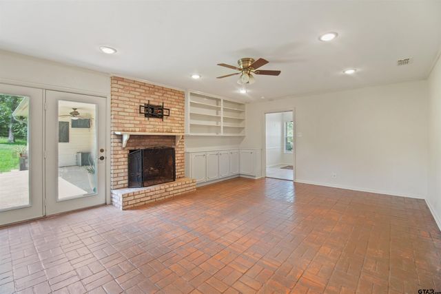 1112 Pollard Dr., Tyler, TX 75701