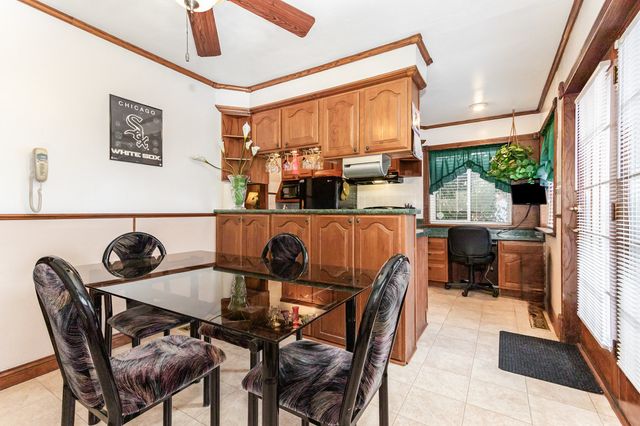 1351 Gordon Avenue, Calumet City, IL 60409