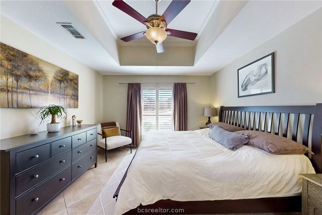 9223 Brookwater Circle, College Station, TX 77845