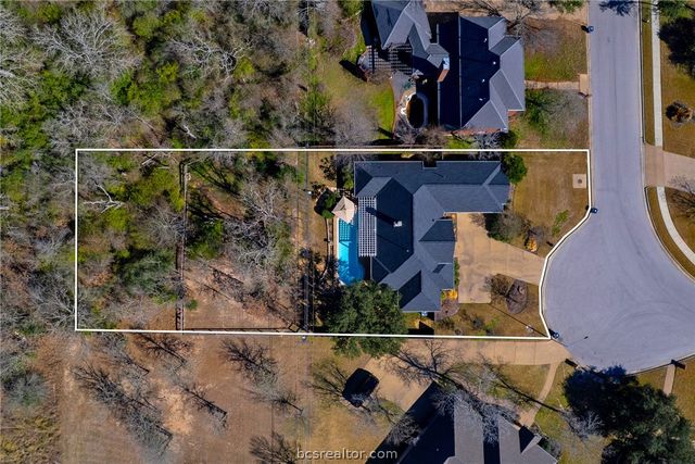 9223 Brookwater Circle, College Station, TX 77845