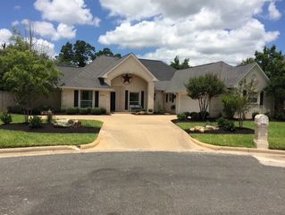 9223 Brookwater Circle, College Station, TX 77845