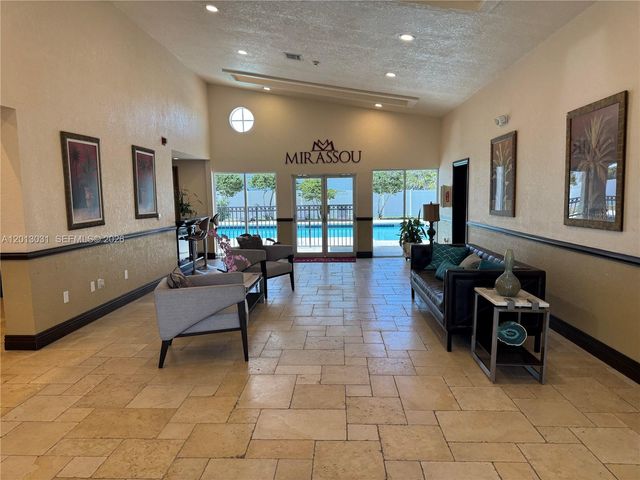 6195 NW 186th St 208, Hialeah, FL 33015