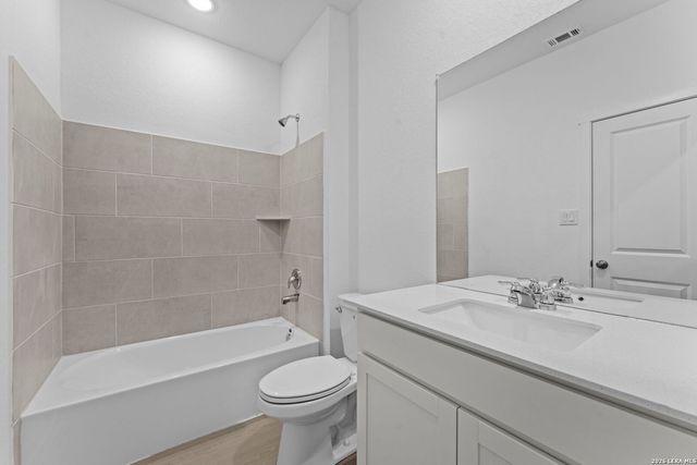 2331 Fort Davis Pass, Marion, TX 78124