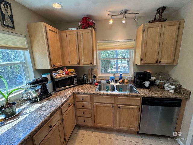 2581 Spanish Cove Drive, Lillian, AL 36549