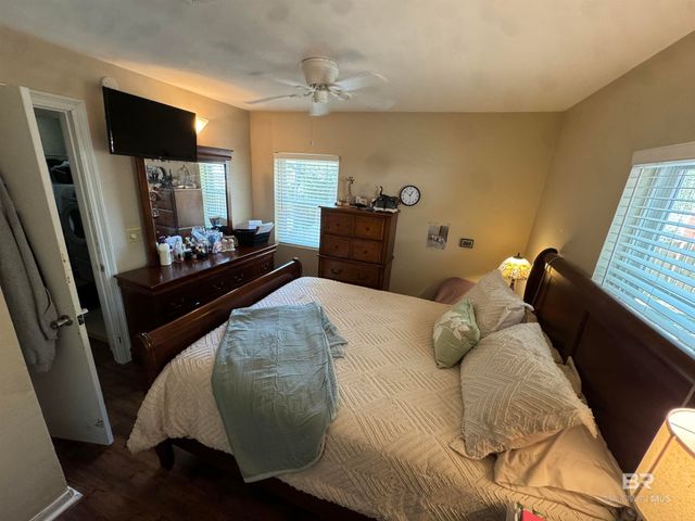 2581 Spanish Cove Drive, Lillian, AL 36549