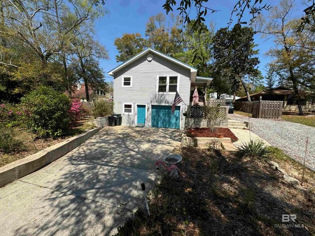 2581 Spanish Cove Drive, Lillian, AL 36549