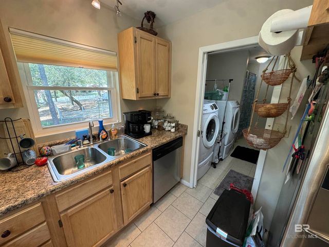 2581 Spanish Cove Drive, Lillian, AL 36549