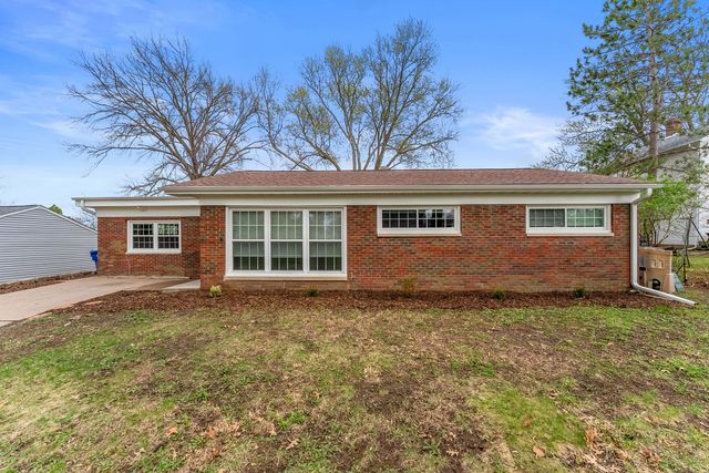 2511 Belle Avenue, Davenport, IA 52803