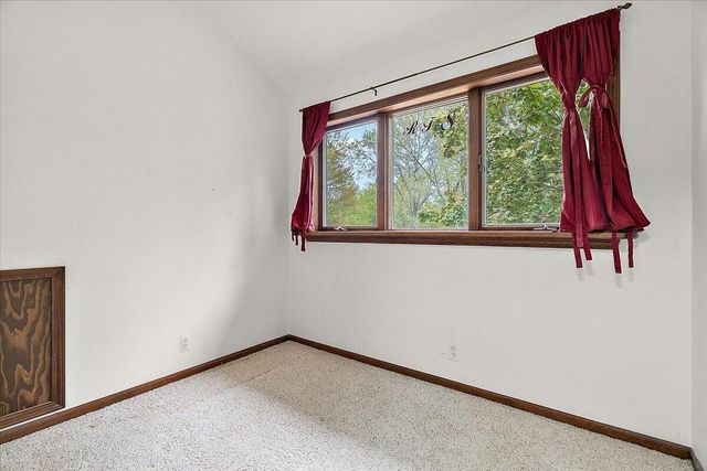 2270 Fonger Street, Rockford, MI 49341