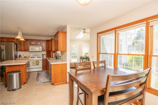 1204 Stone Crossing Street NE, Canton, OH 44721