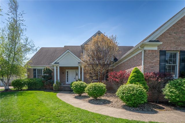 1204 Stone Crossing Street NE, Canton, OH 44721