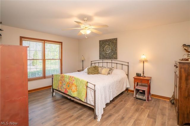 1204 Stone Crossing Street NE, Canton, OH 44721