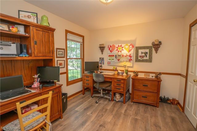 1204 Stone Crossing Street NE, Canton, OH 44721