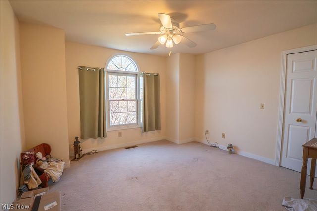 1204 Stone Crossing Street NE, Canton, OH 44721