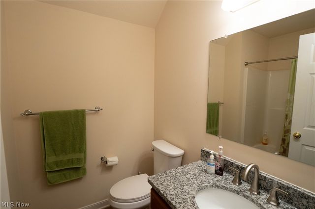 1204 Stone Crossing Street NE, Canton, OH 44721