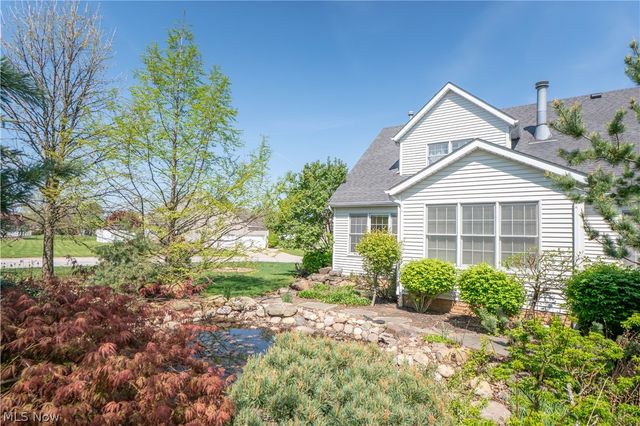 1204 Stone Crossing Street NE, Canton, OH 44721