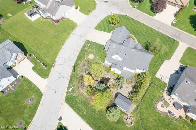 1204 Stone Crossing Street NE, Canton, OH 44721