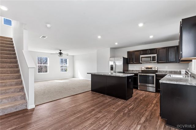 807 Sun Valley Way, North Chesterfield, VA 23236