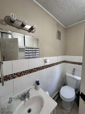 9 W Sickle St Ab, Dover Town, NJ 07801