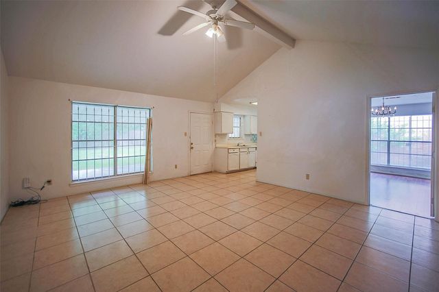 7010 Captain Drive, Houston, TX 77036