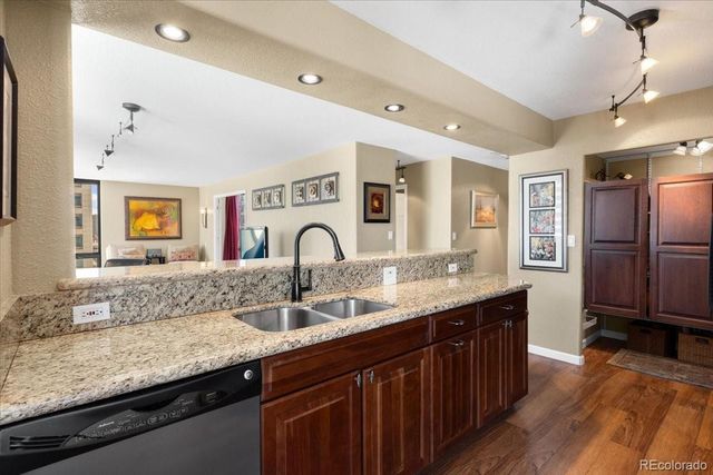 1625 Larimer Street 1605, Denver, CO 80202