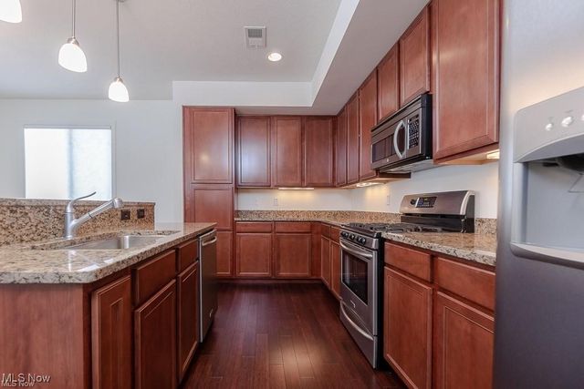 1419 E 14th Street, Cleveland, OH 44114