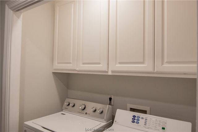 3107 Pleasant Grove Drive, College Station, TX 77845