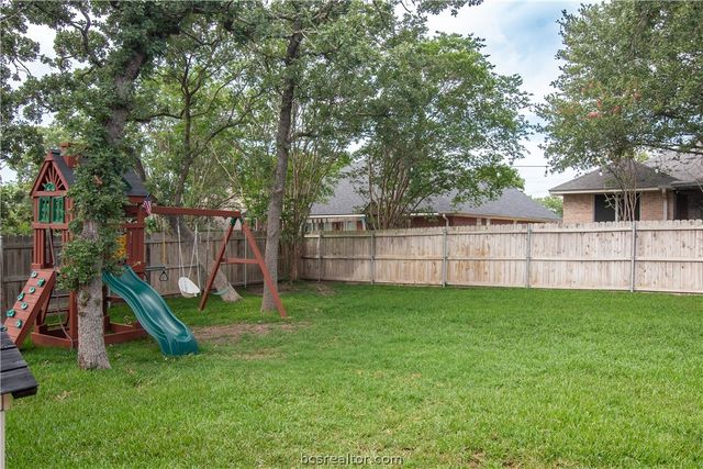 3107 Pleasant Grove Drive, College Station, TX 77845