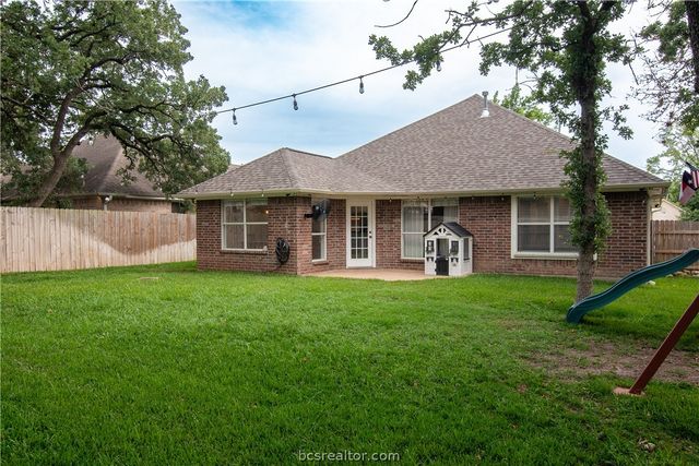 3107 Pleasant Grove Drive, College Station, TX 77845