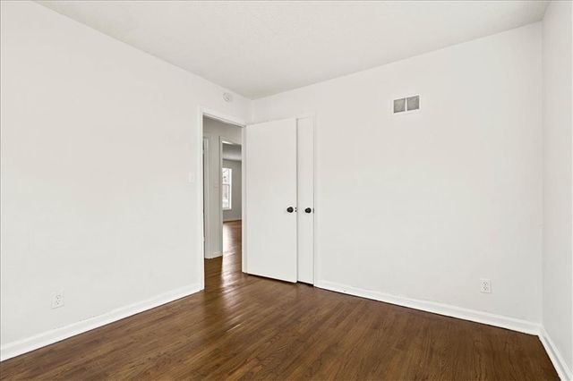 7505 E 130th Street, Grandview, MO 64030