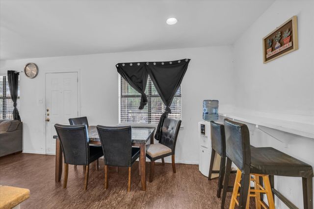 1421 S 12th Street 211, Waco, TX 76706