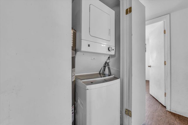 1421 S 12th Street 211, Waco, TX 76706