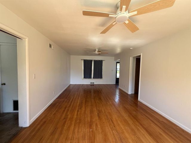 3032 NW 67th Street, Oklahoma City, OK 73116