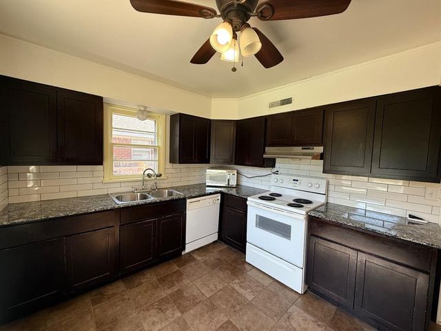 3032 NW 67th Street, Oklahoma City, OK 73116