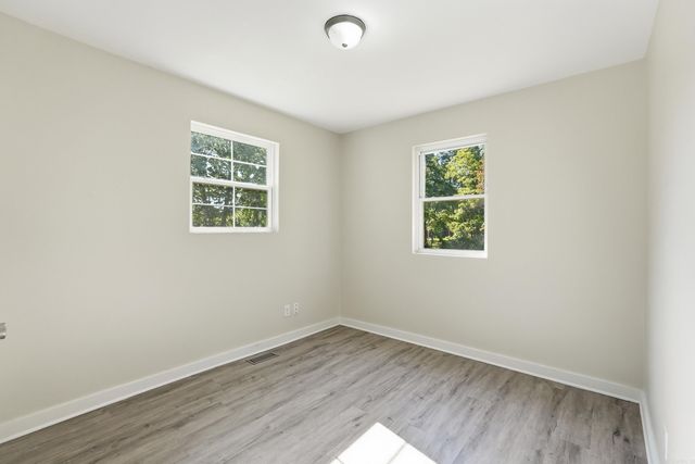 1267 Lollie Rd, Conway, AR 72034
