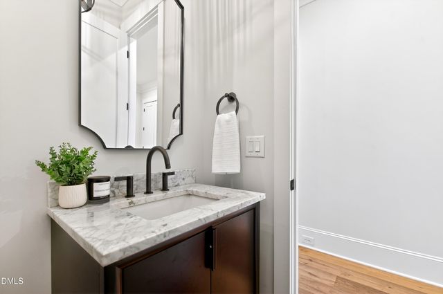 1608 Estate Valley Lane, Raleigh, NC 27613