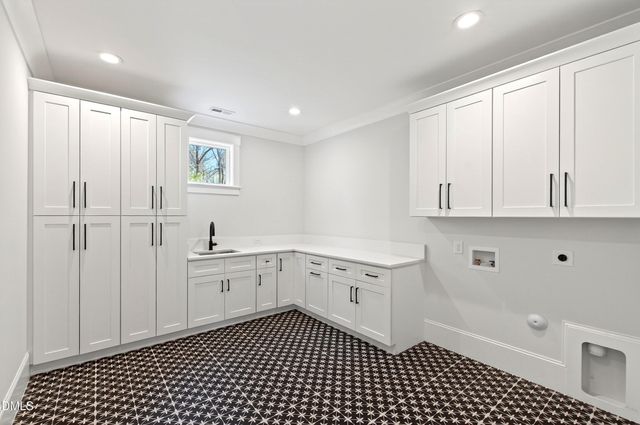 1608 Estate Valley Lane, Raleigh, NC 27613