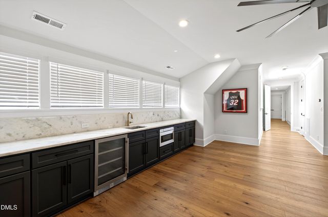 1608 Estate Valley Lane, Raleigh, NC 27613