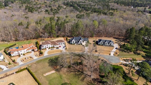 1608 Estate Valley Lane, Raleigh, NC 27613