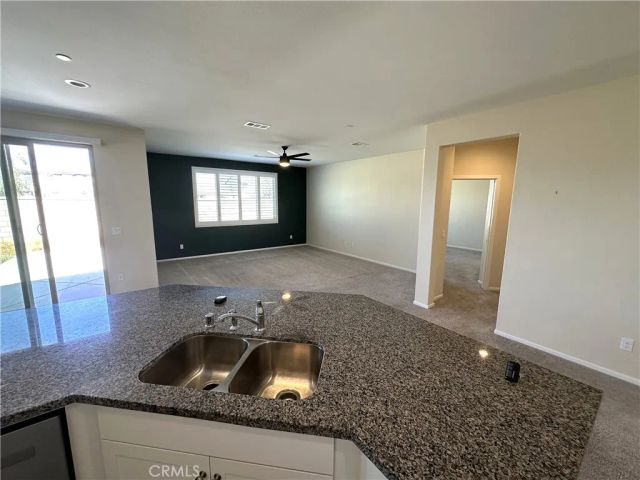 1289 Kingfisher, Hemet, CA 92545