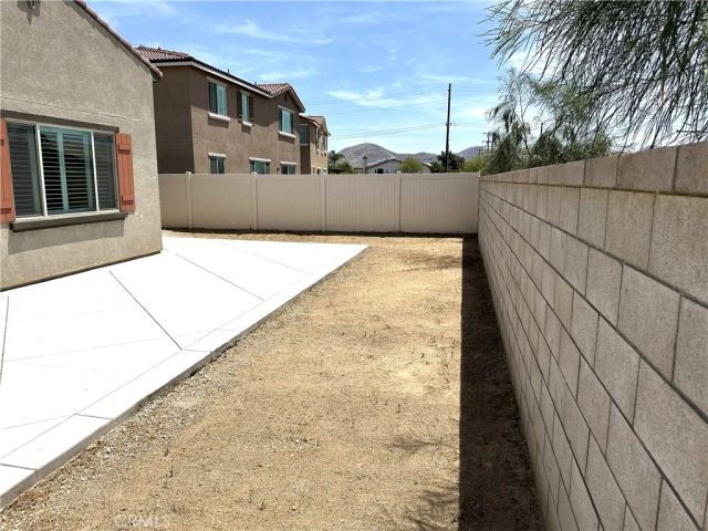 1289 Kingfisher, Hemet, CA 92545