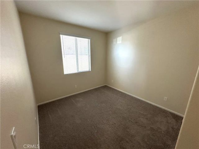 1289 Kingfisher, Hemet, CA 92545