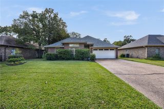 2808 Arroyo Court N, College Station, TX 77845