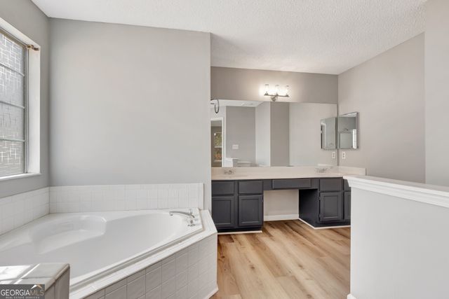 213 Baron Ct, Stockbridge, GA 30281