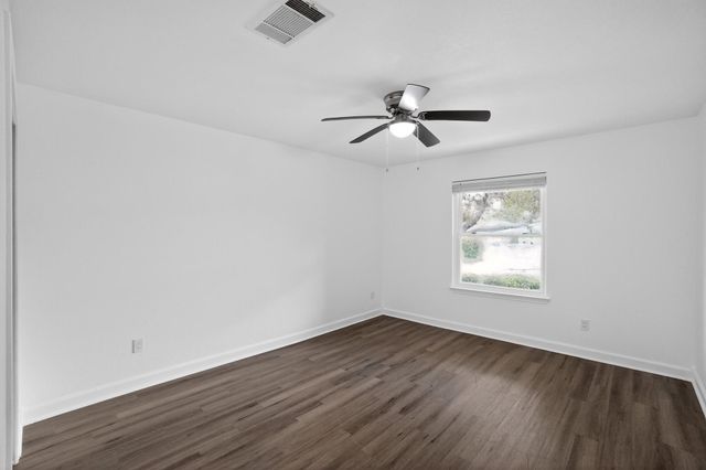 3911 Haleys WAY, Round Rock, TX 78665