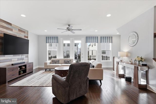 25429 HARTLAND ORCHARD TER, Chantilly, VA 20152